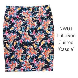 NEW Quilted Floral Pencil Skirt LuLaRoe Cassie